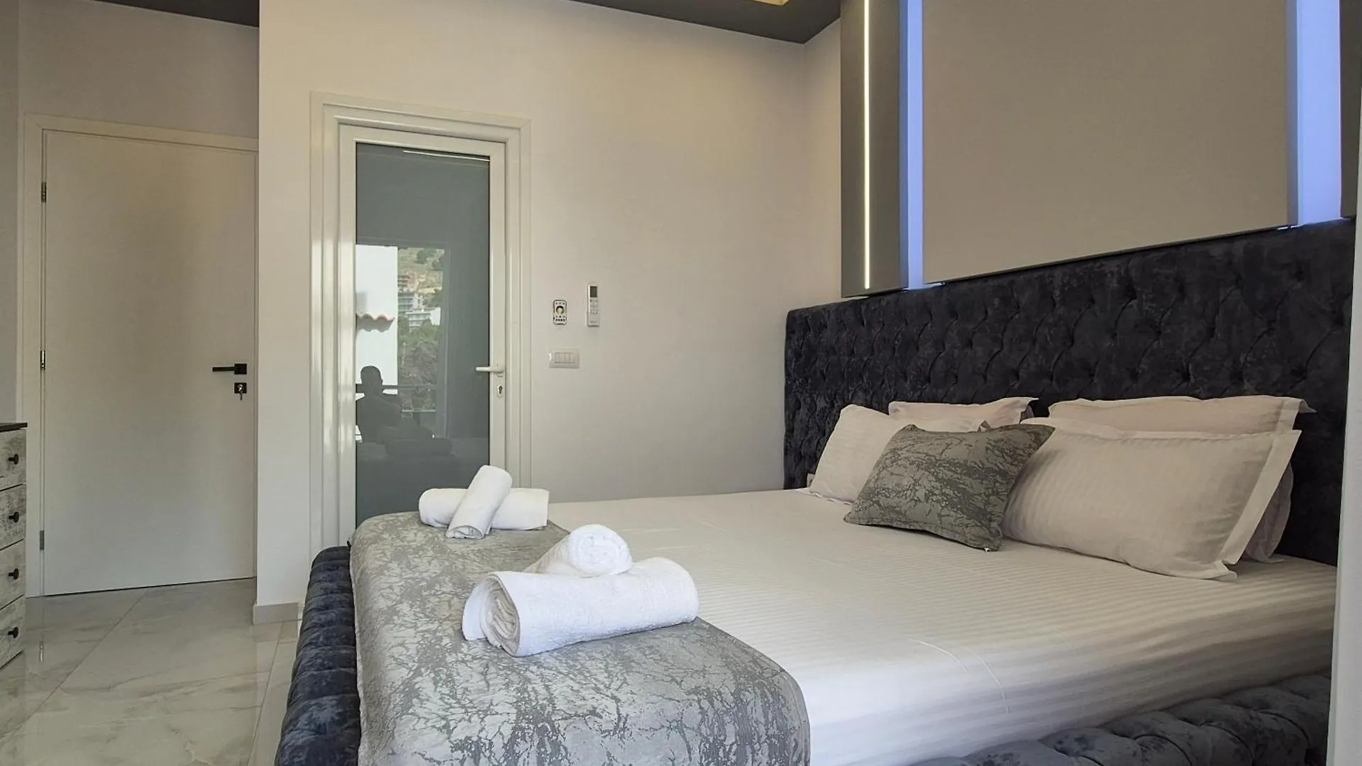 Vila Roxhest Sarandë 0*,  Albánie