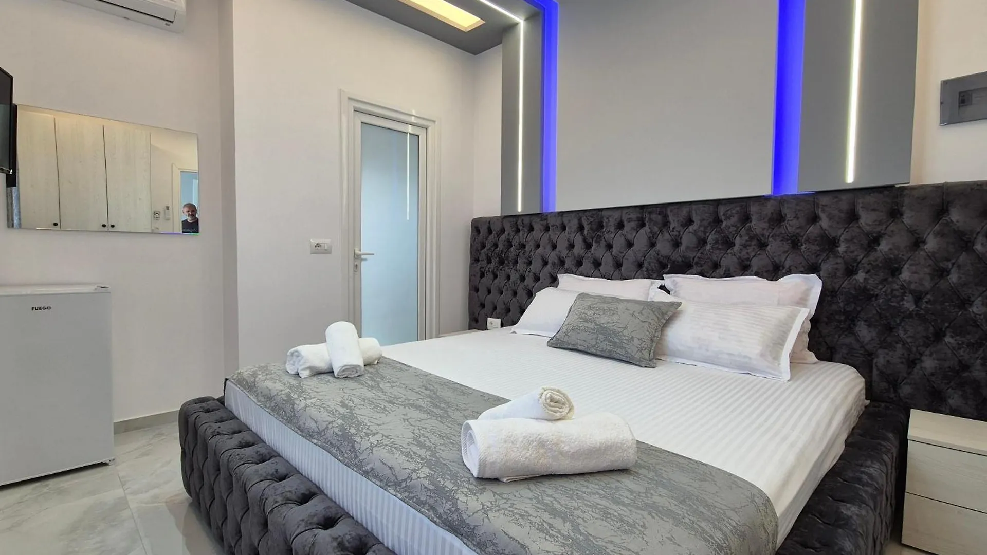 Vila Roxhest Sarande