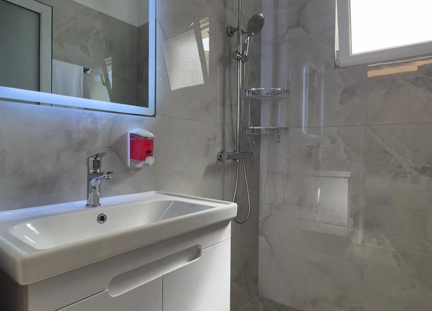 Aparthotel Vila Roxhest Sarande
